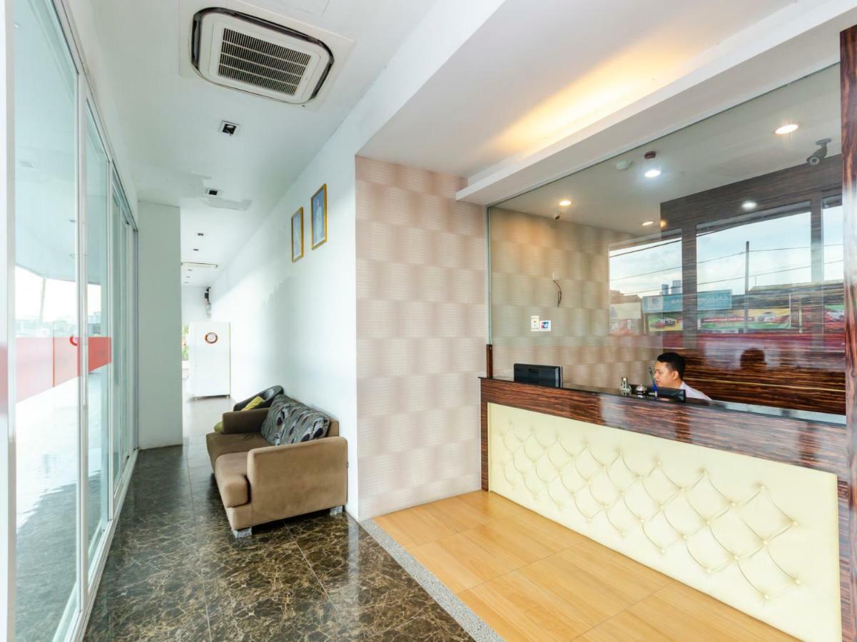 Oyo 1201 Wf Hotel Johor Bahru Exterior photo