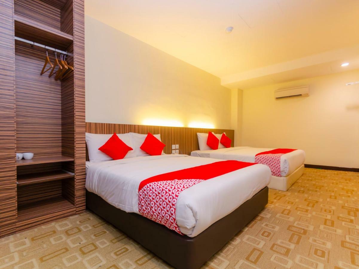 Oyo 1201 Wf Hotel Johor Bahru Exterior photo
